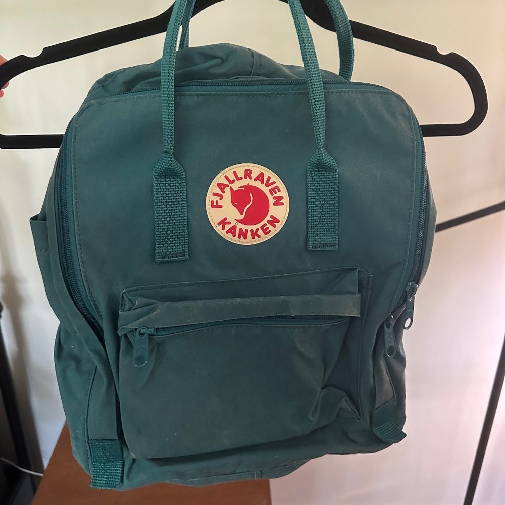 Fjallraven Kanken Mini Backpack Arctic Green